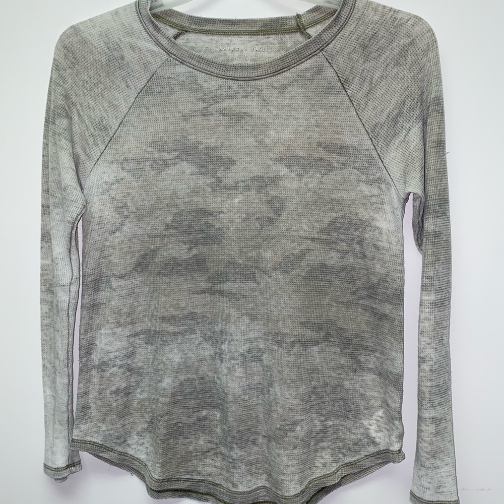 🇺🇸American Eagle🇺🇸 Camo Burnout Thermal shirt